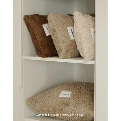 造卧zwow秋季新款IN美拉德棕色系仿獭兔毛抱枕腰枕客厅卧室靠垫