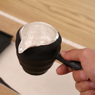 侧把铁包银公道杯茶道分茶器功夫茶分杯器纯银内壁茶海高端礼品