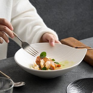 山姆优选简约高颜值高级感陶瓷深盘菜盘子异形菜碗家用水果盘餐厅