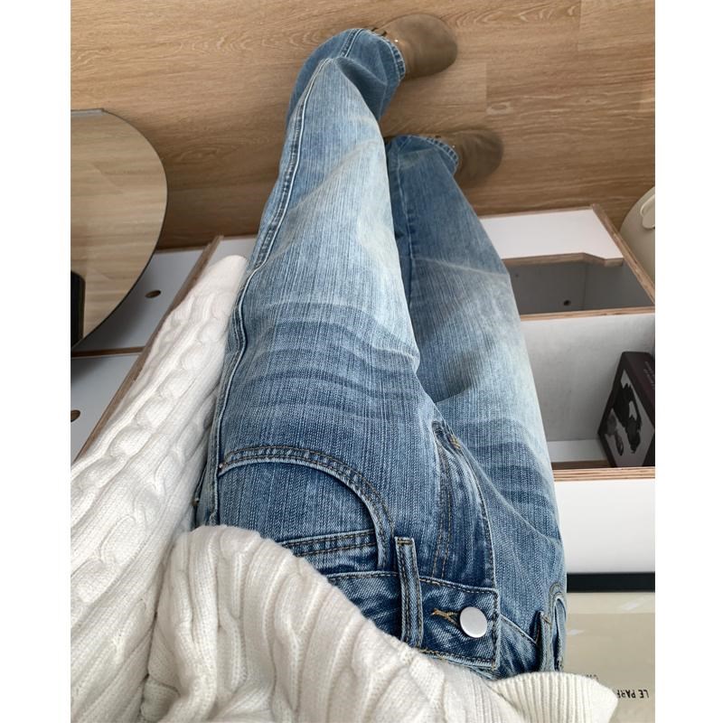 浅色直筒牛仔裤女春季新款胖妹妹mm梨形身材垂感高腰显瘦阔腿长裤