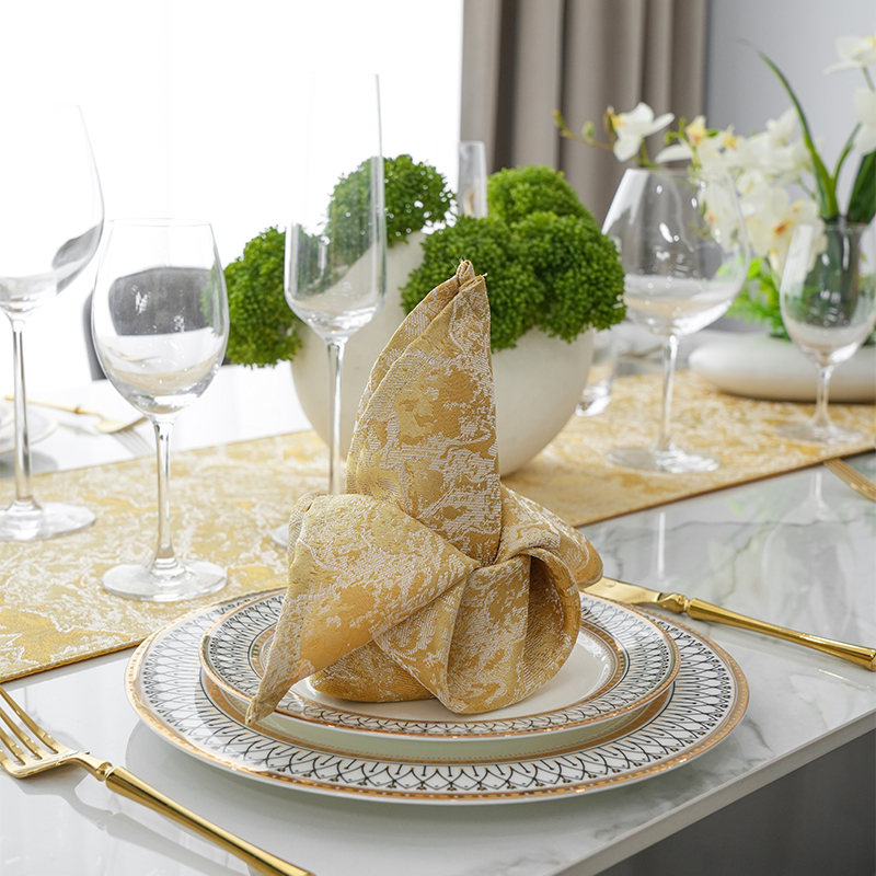 高档酒店饭厅口布专用高级感折花餐巾布方巾餐盘垫布定制logo