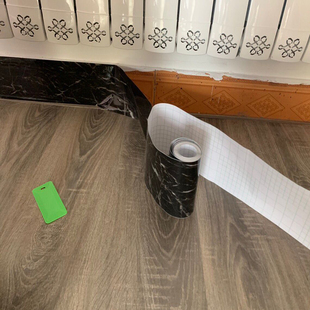 自粘踢脚线墙贴防水PVC地脚线墙角线地砖瓷砖波导线装 饰腰线贴纸