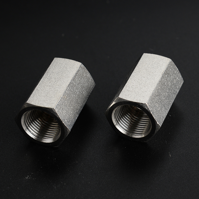 不锈钢加厚内丝直通 六角内螺纹接头 1 2 3 4 6分 1/8 1/4 1/2