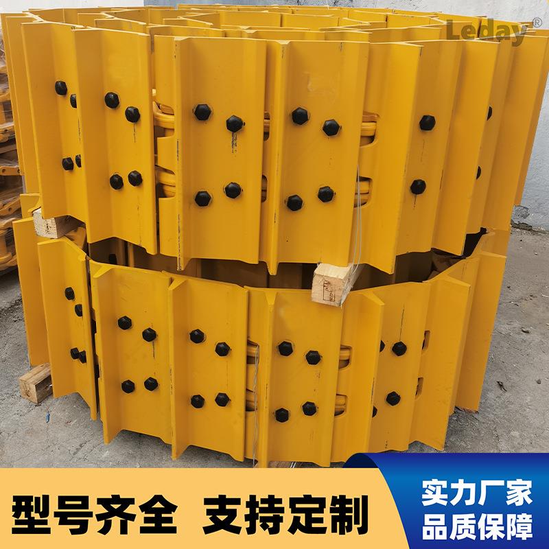 山推推土机配件生产厂家履带总成链条链板干地湿地底盘件厂家现货