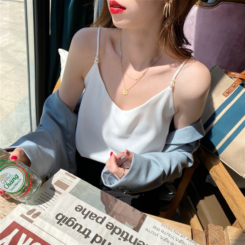 雪纺吊带女内搭西装夏季v领宽松打底背心外穿潮性感白色短款上衣