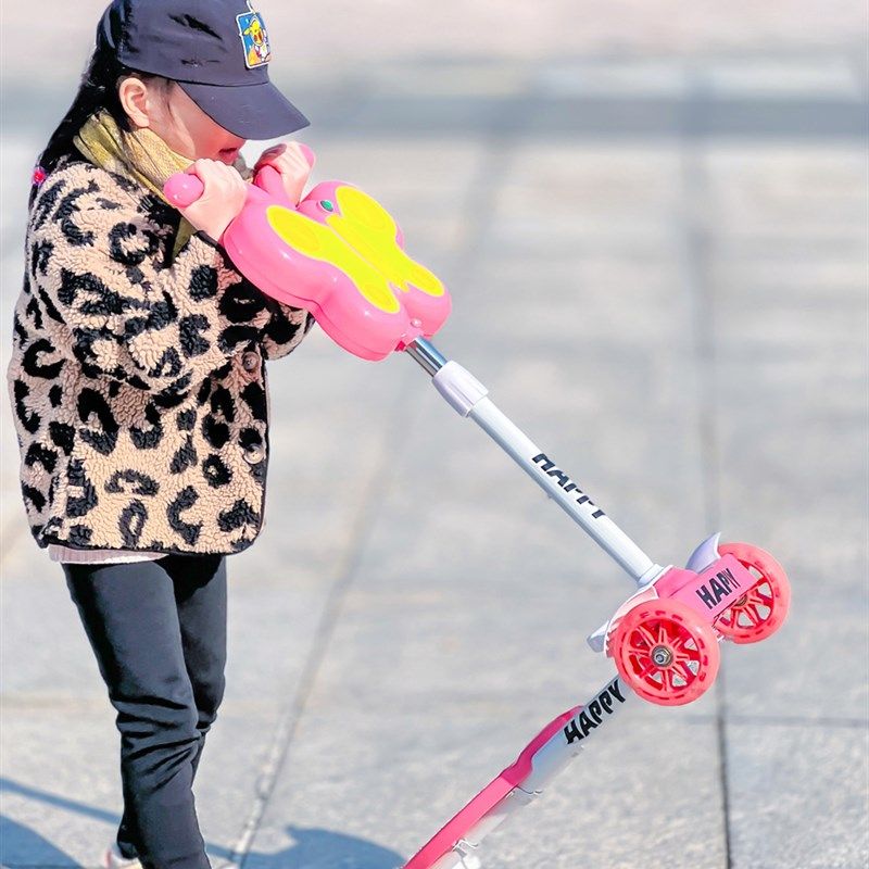 儿童滑板车蛙式--岁以上男女小孩四轮闪光宝宝双脚踏板剪刀车