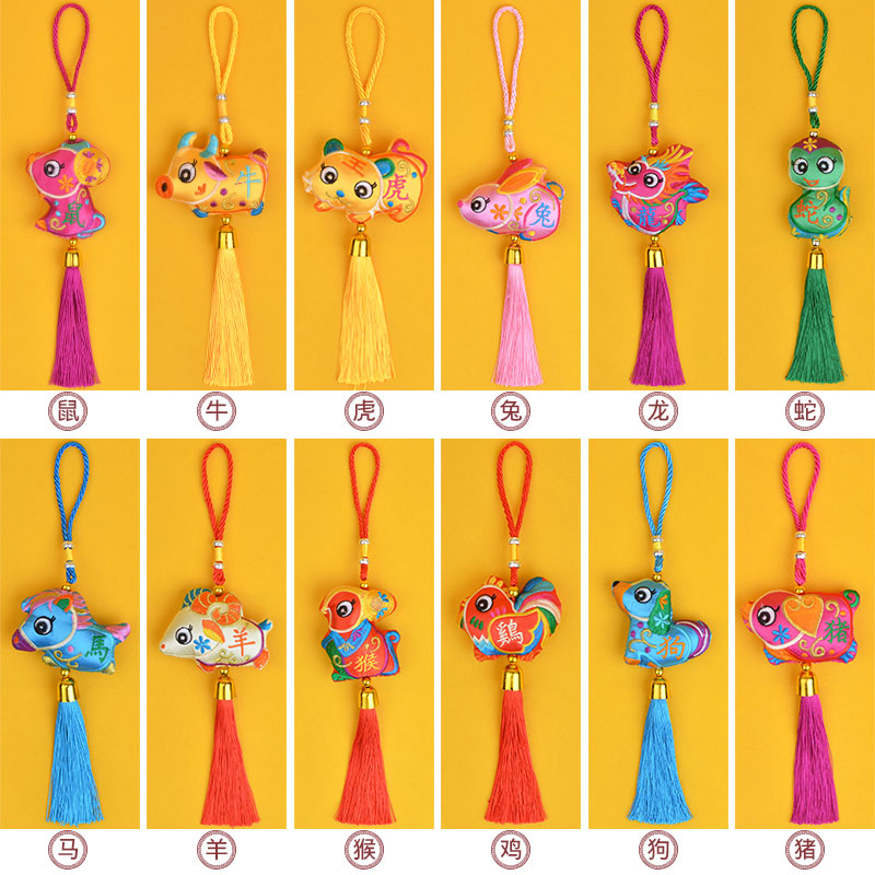 生肖汽车挂件刺绣挂件民间手工艺送老外礼品车内挂饰包配饰十二生