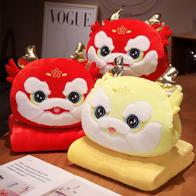 暖手抱枕毯子两用二合一办公室午睡被子毛毯公司年会订制龙年玩偶