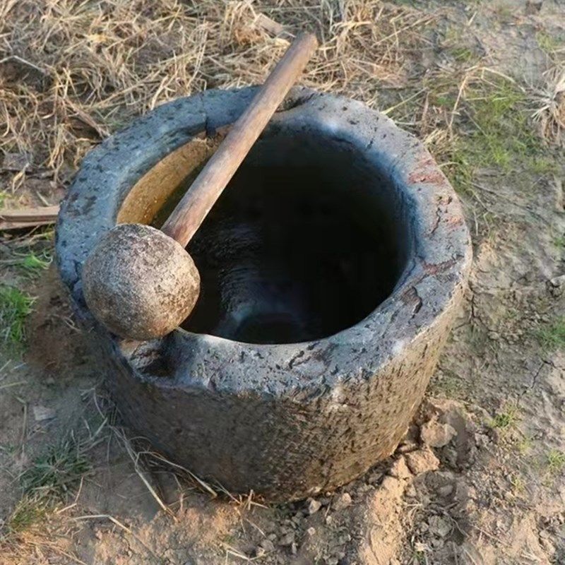 农村老石臼捣米臼老石缸庭院老石器圆石槽捣辣椒糍粑老石磨