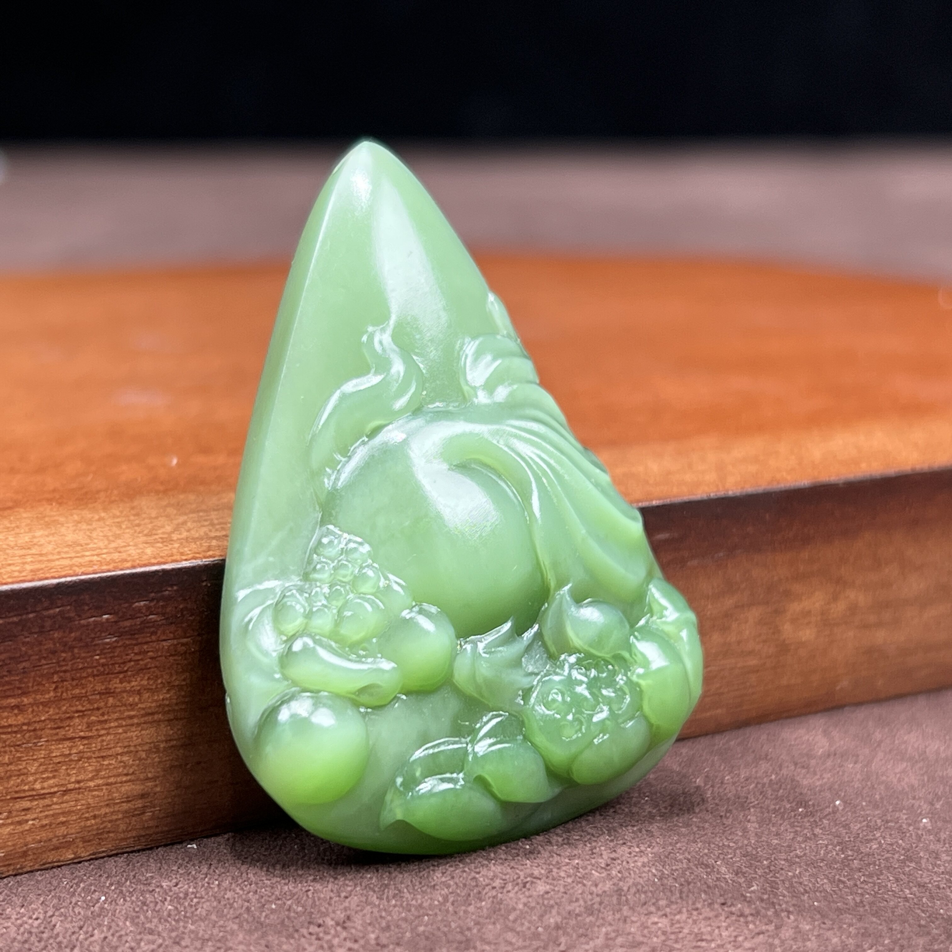 中证珠宝纯天然和田玉俄碧老坑猫眼碧玉金玉满堂吊坠挂件招财守护