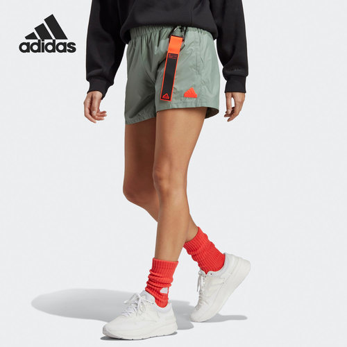 Adidas/阿迪达斯正品新款女子运动休闲透气梭织短裤IC0254