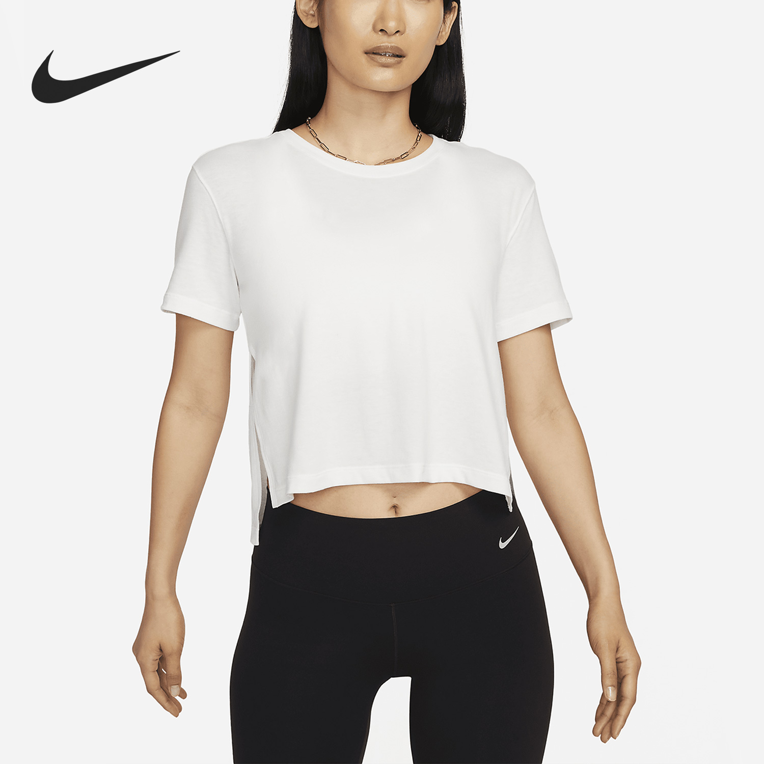 Nike/耐克正品新款女子运动透气训练短款休闲短袖DM7026-133