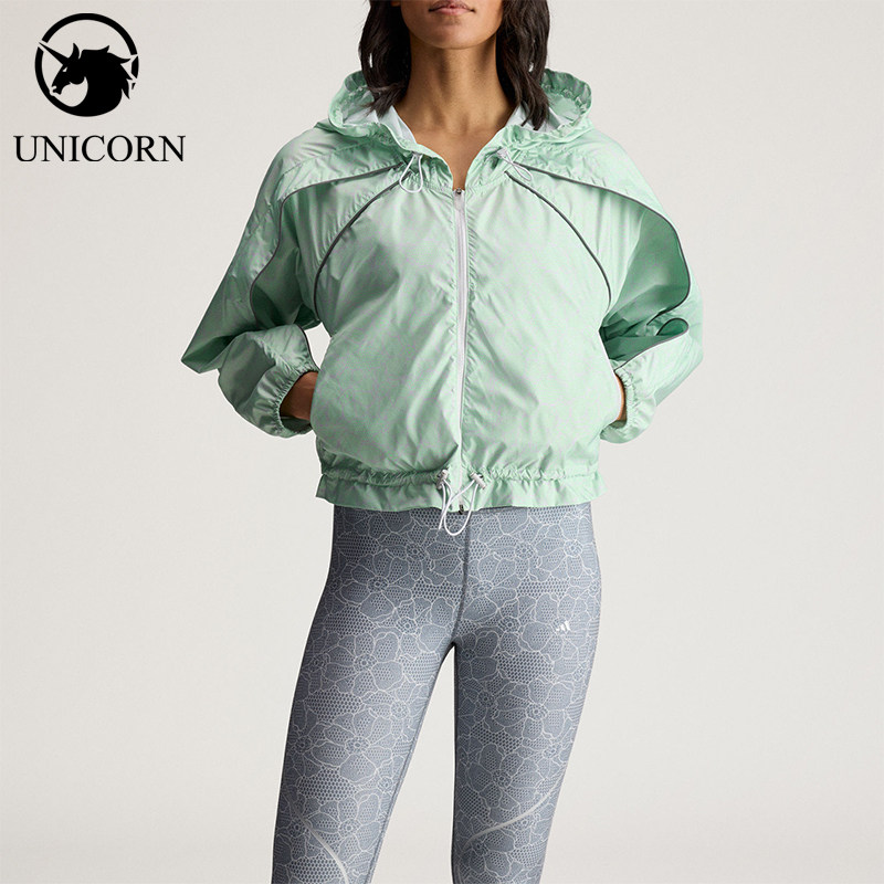 Adidas/阿迪达斯正品2026女士休闲印花收腰经典连帽外套JY8195