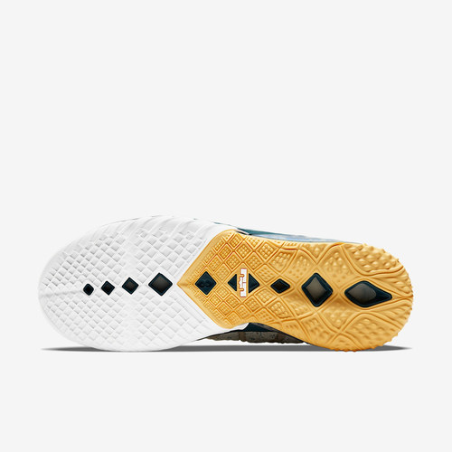 Nike耐克正品LeBron 18男女减震防滑耐磨中帮篮球鞋DB8148-100