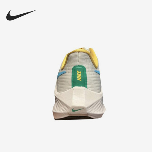 Nike/耐克正品春季GS女子大童轻便低帮缓震跑步鞋FN3688-141