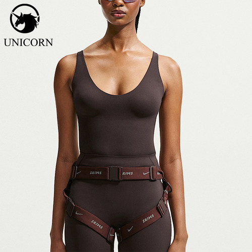 Nike/耐克正品Dri-Fit女士柔软透气吸汗运动背心IR8686-231