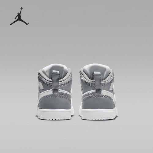 Nike/耐克正品2025 JORDAN婴童运动训练实战篮球鞋BQ7196-011