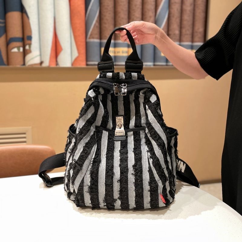 轻便帆布双肩包女2024新款时尚条纹女士背包大容量旅行包休闲洋气,箱包皮具/热销女包/男包,双肩背包,淘宝优惠券,粉丝福利购,淘宝优惠卷