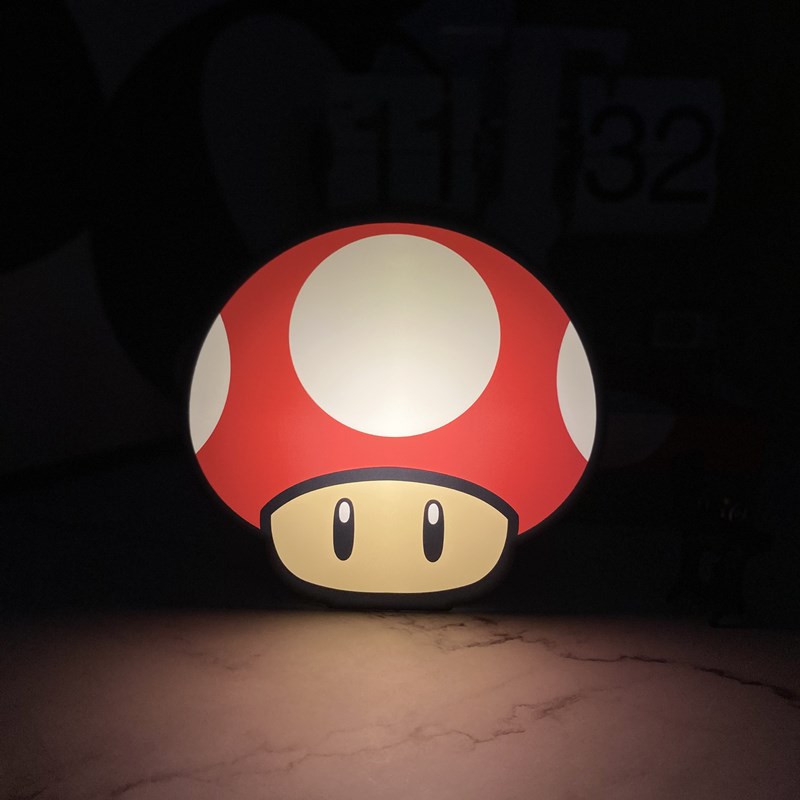 超级玛丽马里奥蘑菇小夜灯卧室床头喂奶夜灯桌面装饰卡通充电台灯