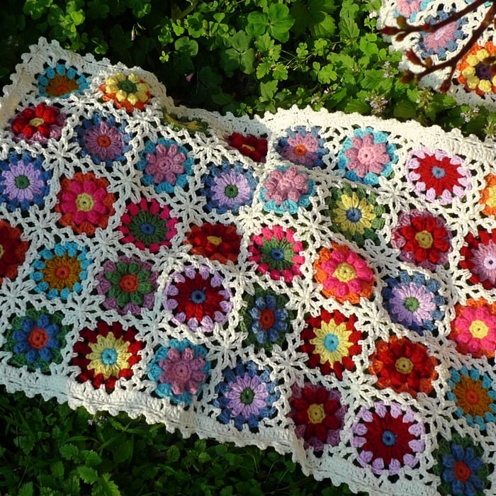 森女田园乡村餐桌布手工钩编镂空地毯桌垫毛线钩空调毯定制