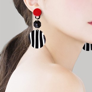 无耳洞耳环女气质耳夹夸张免打洞长款耳饰时尚黑白耳坠2021新款潮