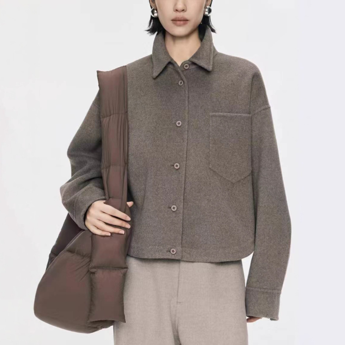 羊毛+羊驼绒+蚕丝极简风短款廓形宽松毛呢外套翻领单排扣通勤大衣