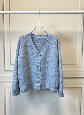 蒋鑫同款！柜980+！2025冬季新款V领蓝色独特彩点氛围感针织开衫
