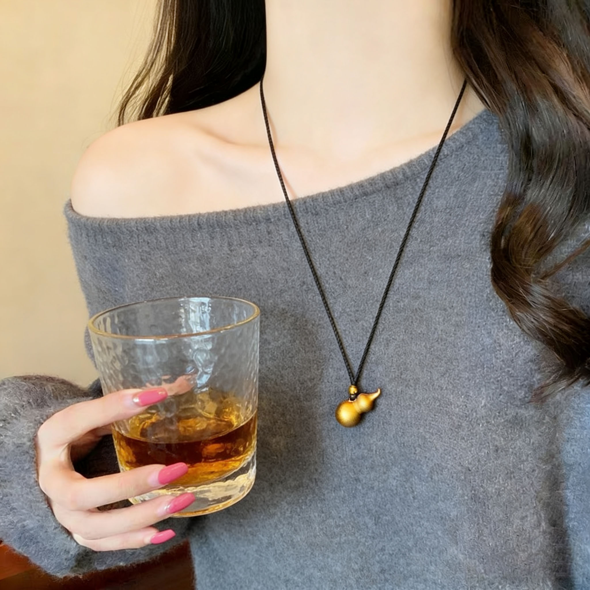 小众简约设计金色葫芦吊坠项链女