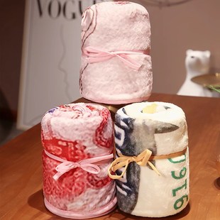 沙发披肩百万美金午睡毯子两用办公室床上用小毯子披风午休空调毯