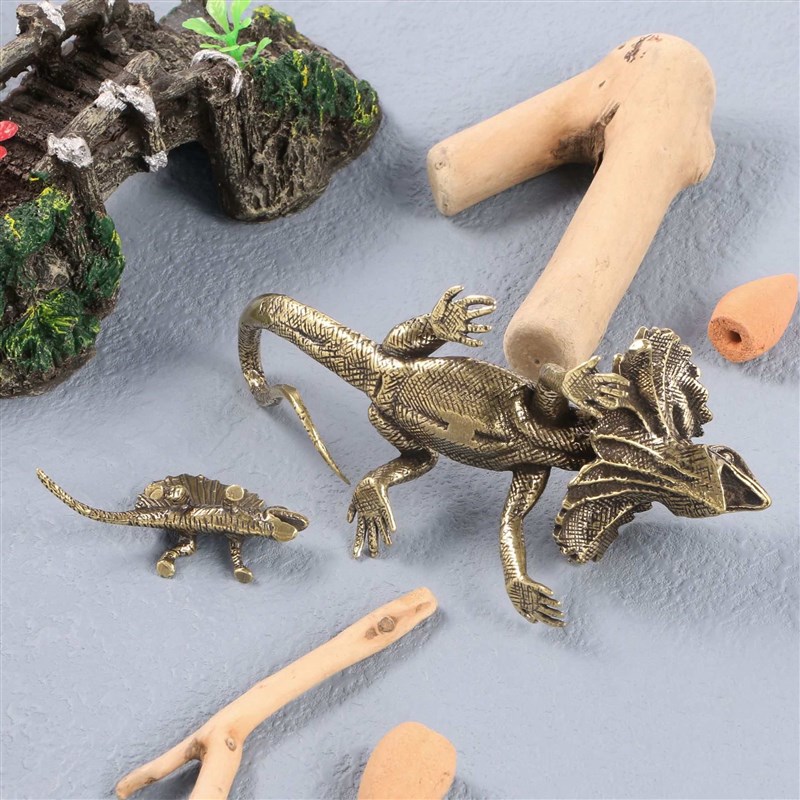 做旧仿古董大型伞蜥蜴动物黄铜桌宠茶宠车宠铜工艺品收藏