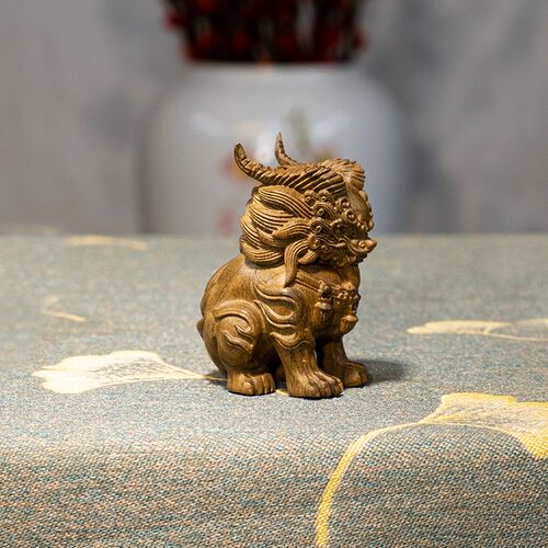 楠木小叶桢楠麒麟办公室装饰茶宠工艺品厂家
