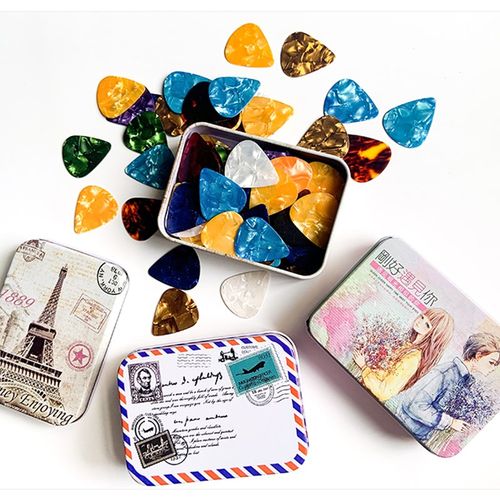 吉他拨片铁盒装民谣扫弦指弹电木吉他彩色赛璐璐拨片尤克里里拨片