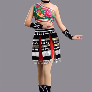 佤族表演服走在山水间女瑶族舞蹈演出服成人儿童壮族少数民族服装