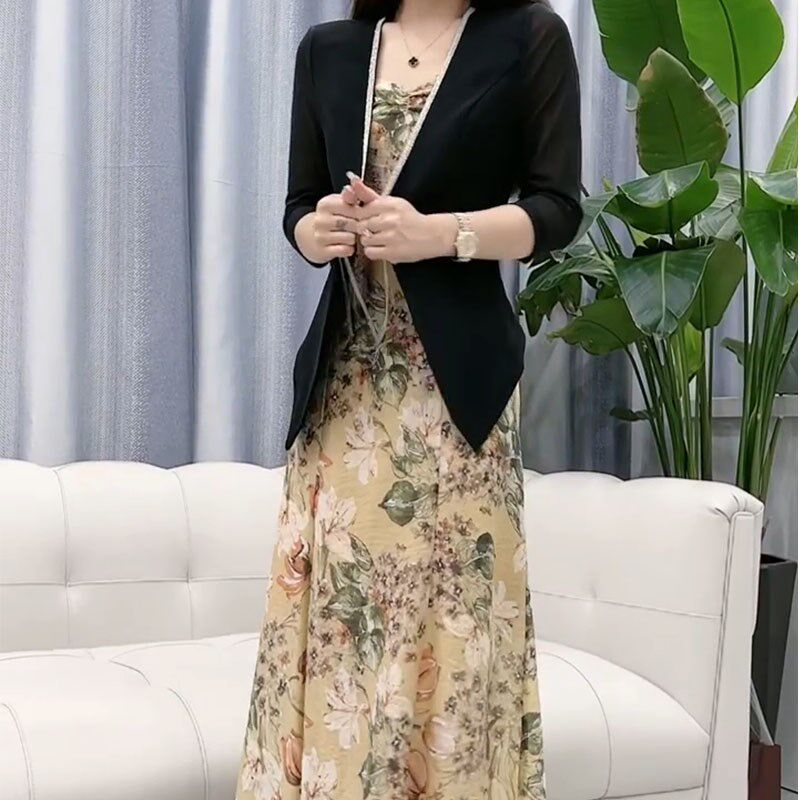 时尚套装连衣裙2022年夏季新款防晒西服上衣吊带碎花长裙女两件套