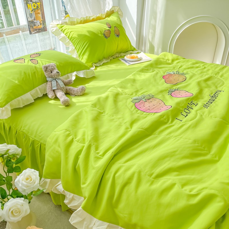 夏季小清新绿色草莓夏被三四件套田园花边空调被薄凉被被芯可机洗