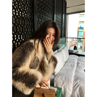 100银蓝狐毛皮草大翻领外套V330 00AM开抢 龍喜儿12.28