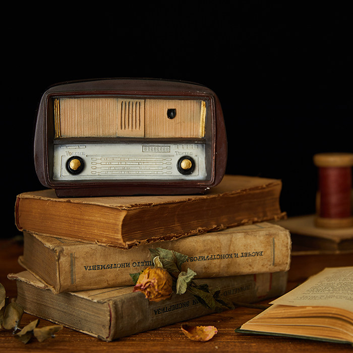美式复古仿旧树脂收音机s工业风老旧桌面摆件家居装饰品摄影道具