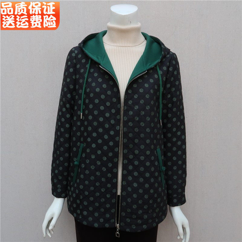 妈妈上衣40岁休闲2024新款连帽中老年女装波点外套胖妈妈春秋上衣