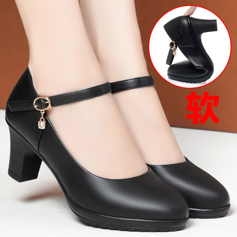 妈妈单鞋真皮软底女2023新款夏季瓢鞋配旗袍跳舞鞋高跟一字扣皮鞋