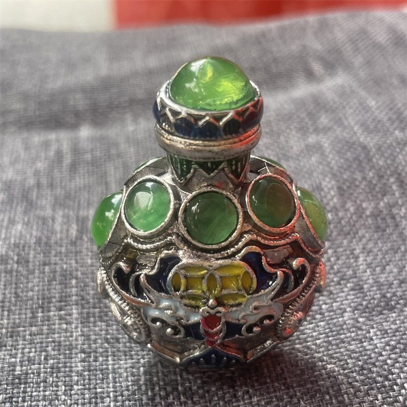 老式带勺鼻烟壶古董怀旧鼻烟具配饰用品古典鼻壶瓶子把玩小号送礼