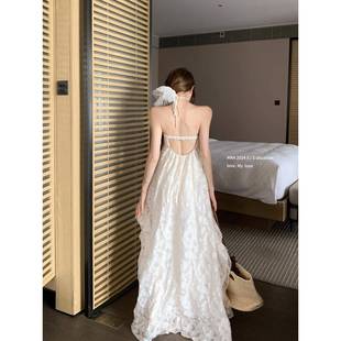 挂脖连衣裙女夏季 法式 海边度假风大露背长裙超仙气质宽松a字裙子