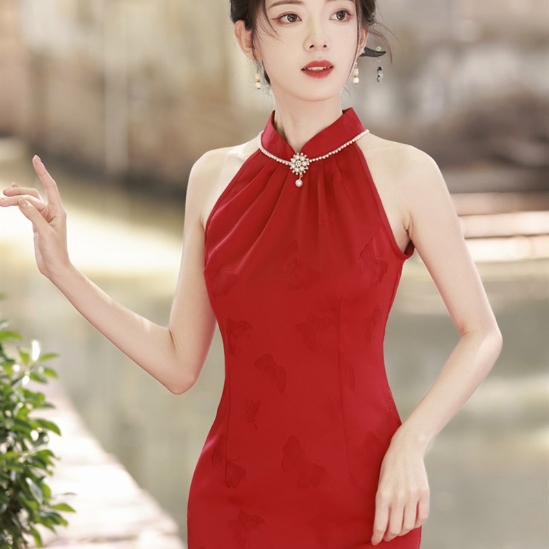 新中式国风红色改良旗袍2024新款敬酒服新娘订婚礼服无袖连衣裙