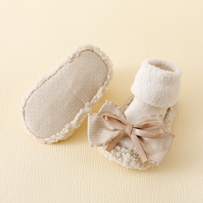 婴儿皮底袜秋冬款韩国可爱女宝宝蝴蝶结地板袜儿童加厚保暖鞋袜子