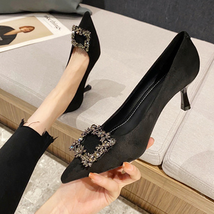 水钻尖头浅口3cm低跟单鞋 气质绒面高跟鞋 女黑色职业细跟2022新款