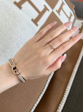 重工定制猪鼻子经典欧美时尚轻奢窄版简约ins高级感小众手镯