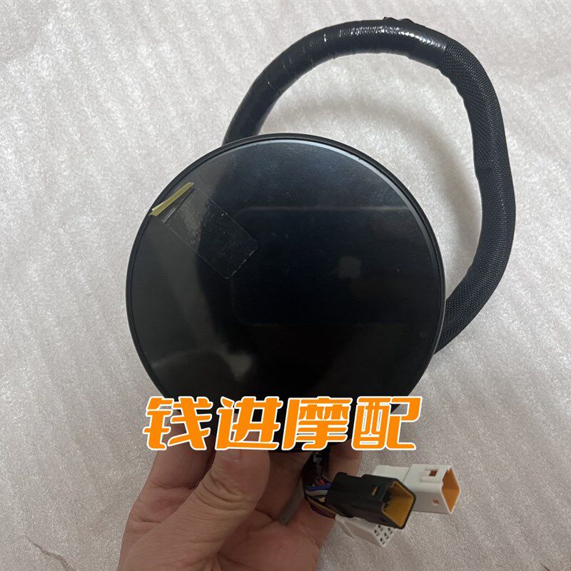 适用闪仪表总成QJE彩色表码表公里速度表安装底座支架