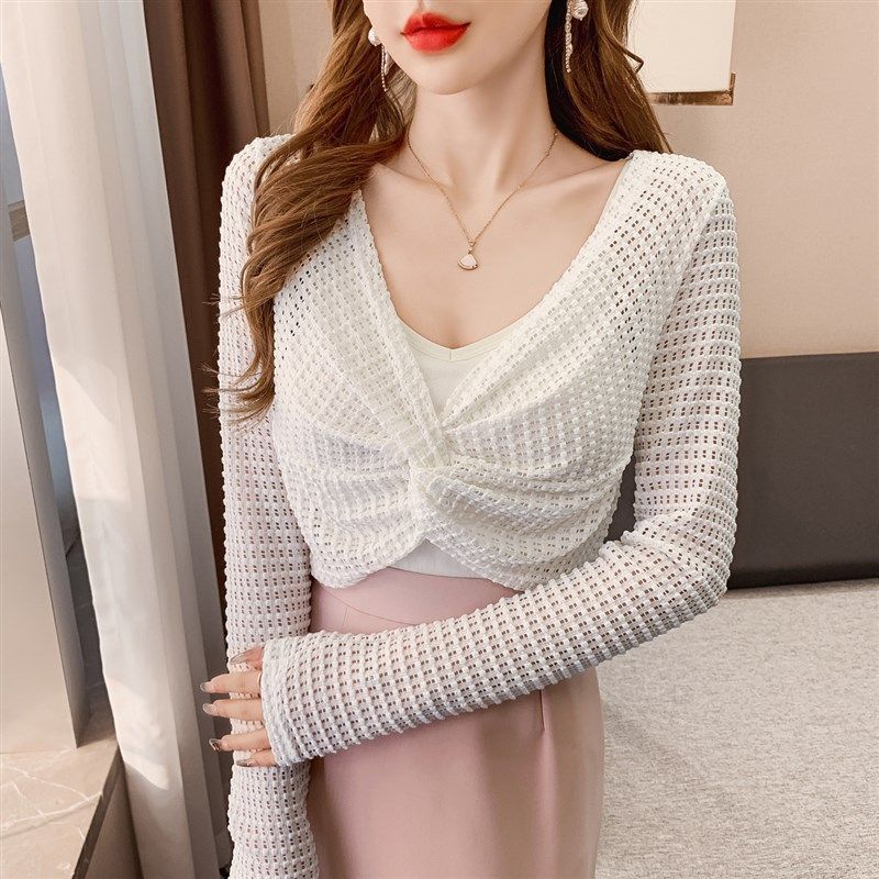 白色吊带连衣裙外搭罩衫高级感秋季短款开衫小个子披肩蕾丝上衣女,女装/女士精品,时尚防晒服,淘宝优惠券,粉丝福利购,淘宝优惠卷