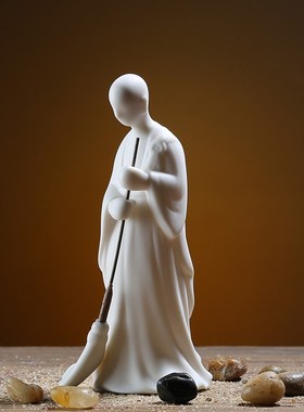 新中式禅意白瓷无相扫地小僧人物摆件创意家居客厅书房软装饰陶瓷