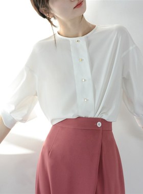 TRR 夏天凉爽透气圆领人棉白衬衫中袖宽松上衣女精致纽扣时尚衬衣