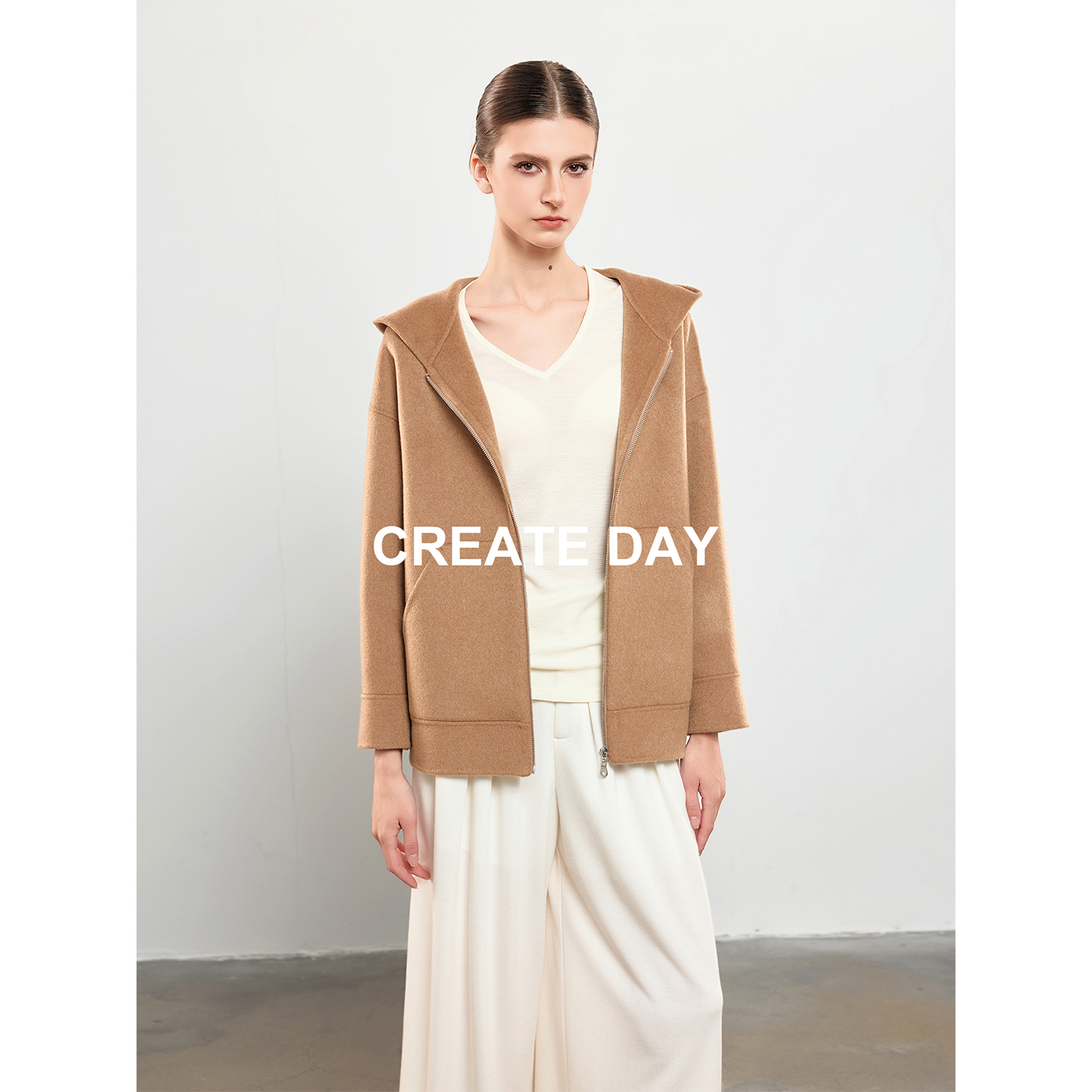 100%山羊绒连帽外套女